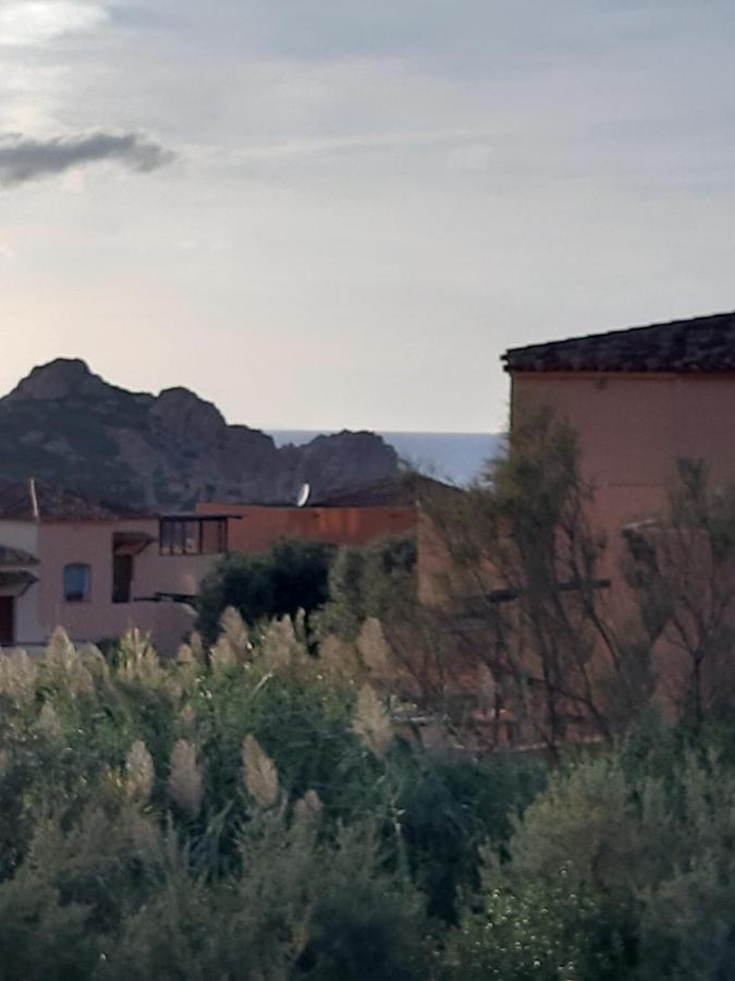 Calarossa Sardinia Apartments Ізола-Росса Екстер'єр фото