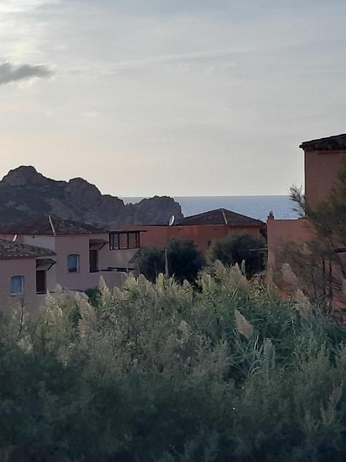 Calarossa Sardinia Apartments Ізола-Росса Екстер'єр фото