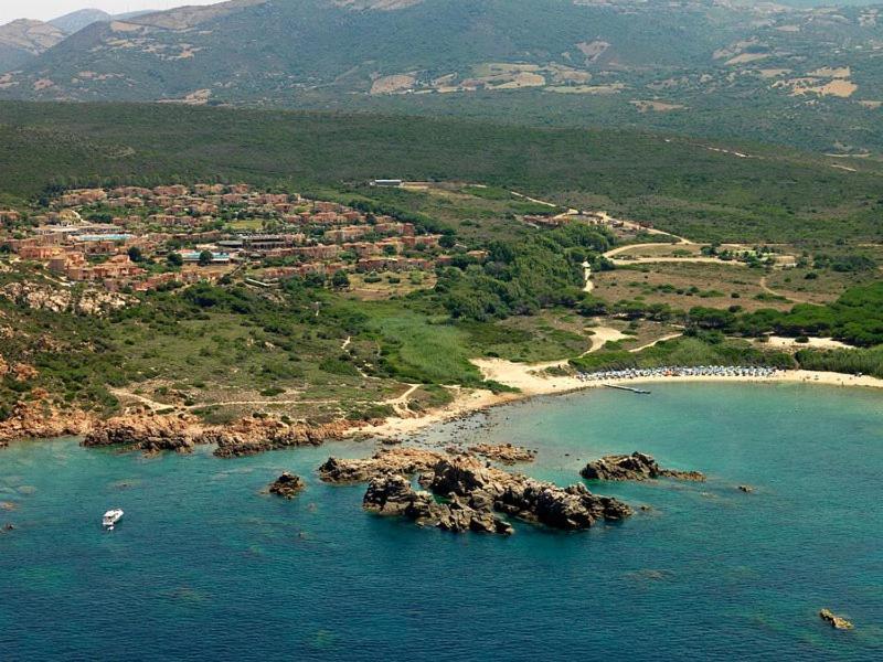 Calarossa Sardinia Apartments Ізола-Росса Екстер'єр фото