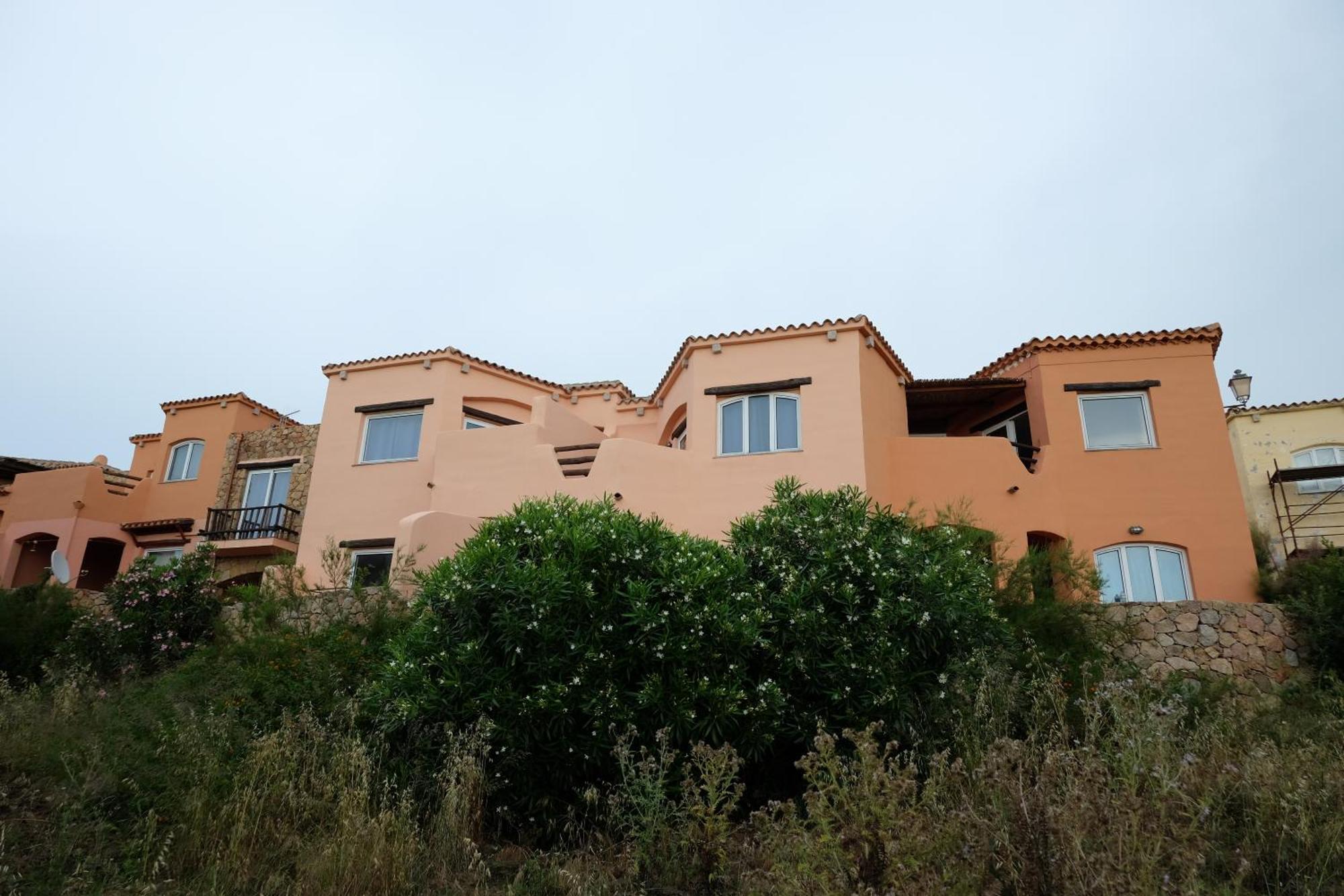 Calarossa Sardinia Apartments Ізола-Росса Екстер'єр фото